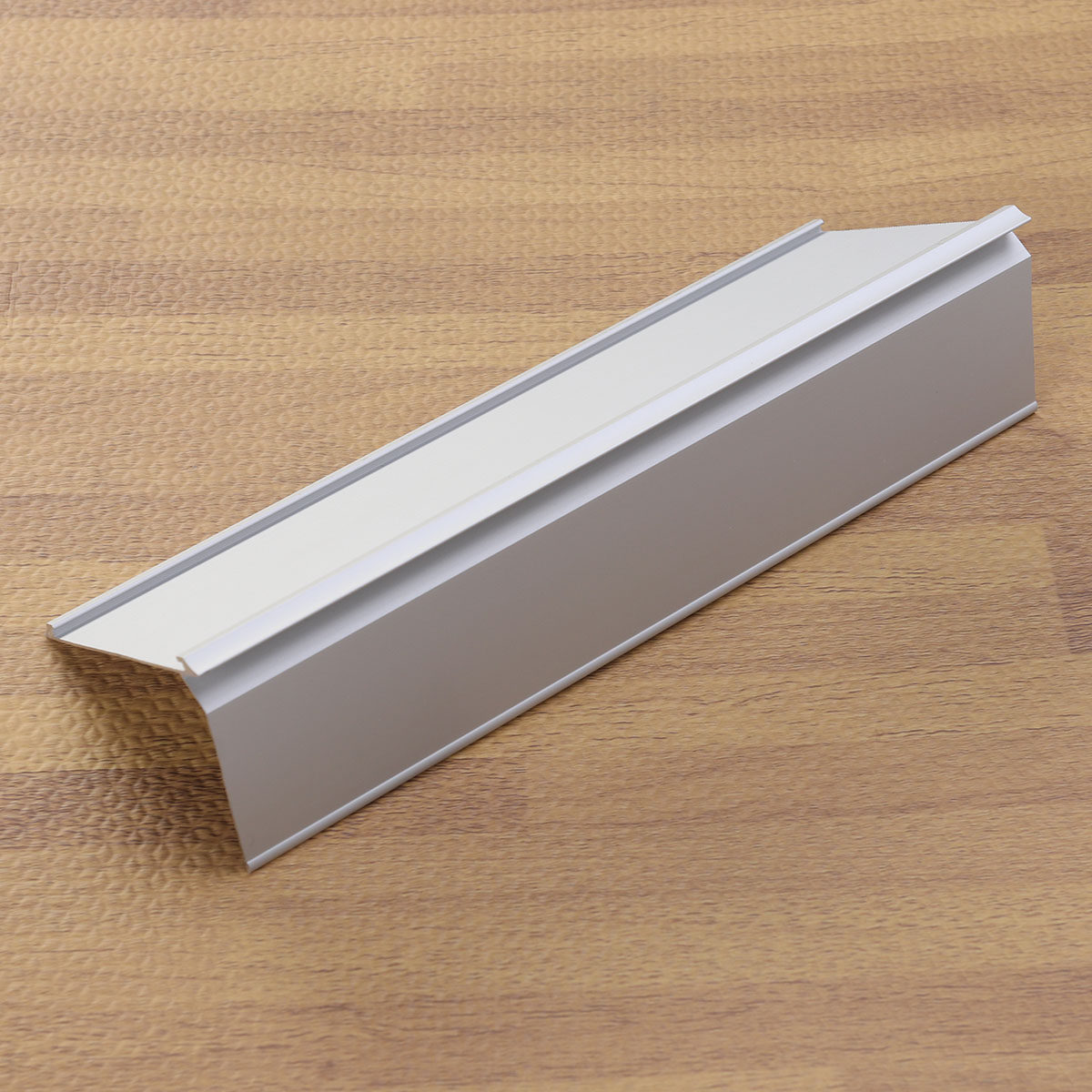 L-förmiges Aluminium-Visitenka – Desk Name Plate Bewertung und Preis